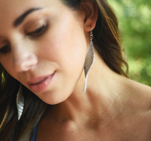 Load image into Gallery viewer, Mallora Mesh